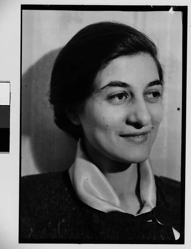 [Beatrice Jacoby (?)]