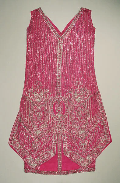 Evening dress — Unknown