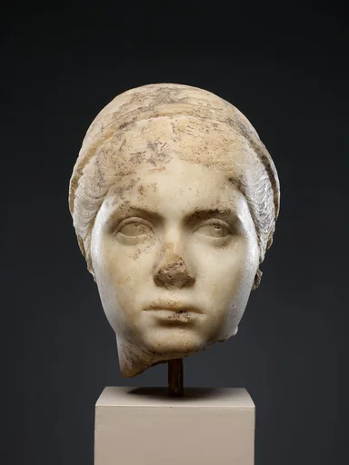 Marble portrait of a young woman
