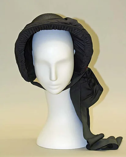 Uniform bonnet