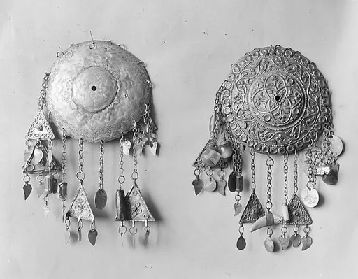 Dress Ornament