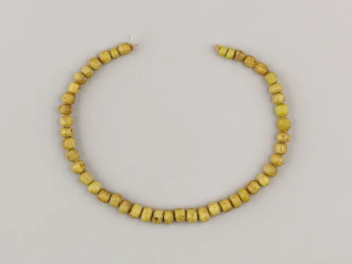 String of 46 disc beads