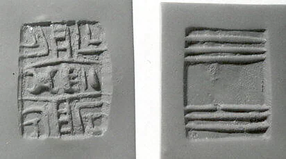 Rectangular plaque seal