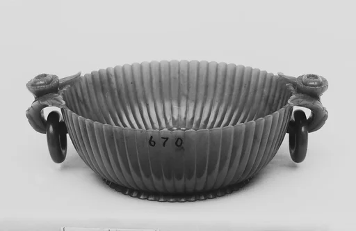 清中期 玉雙耳活環圓洗|Bowl with ring handles