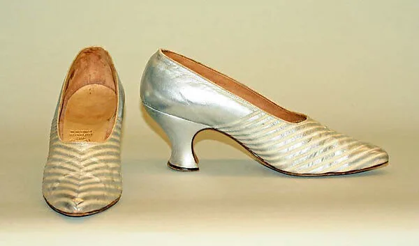 Evening shoes — Peal & Co., Ltd.