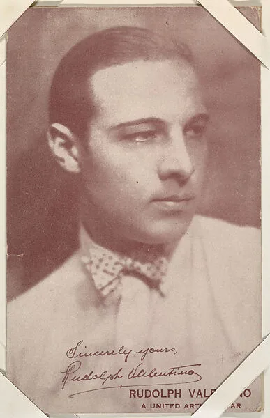 Rudolph Valentino from Movie Stars Exhibit Cards series (W401) — Unknown