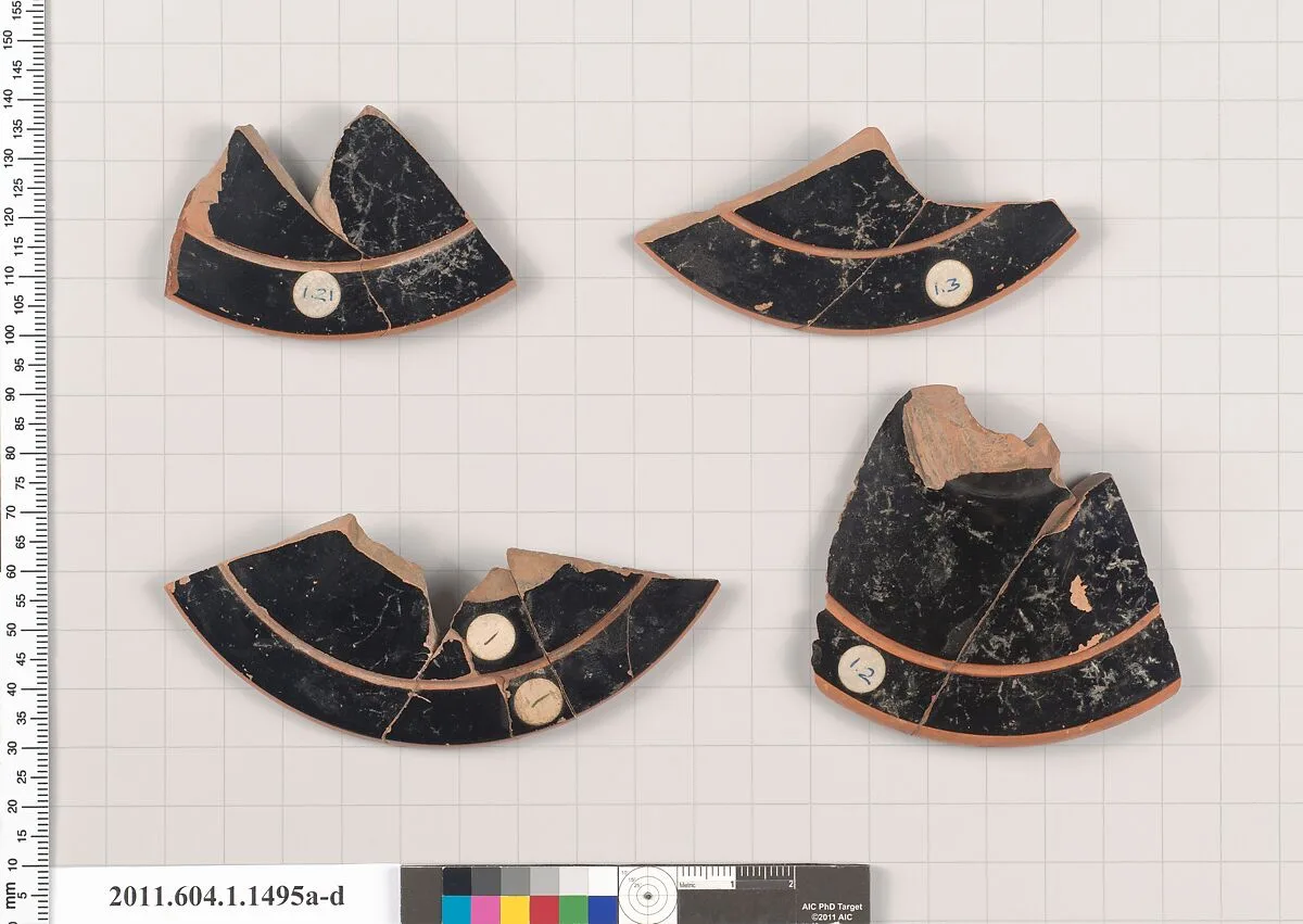 Terracotta fragments of kylikes (drinking cups) — Unknown