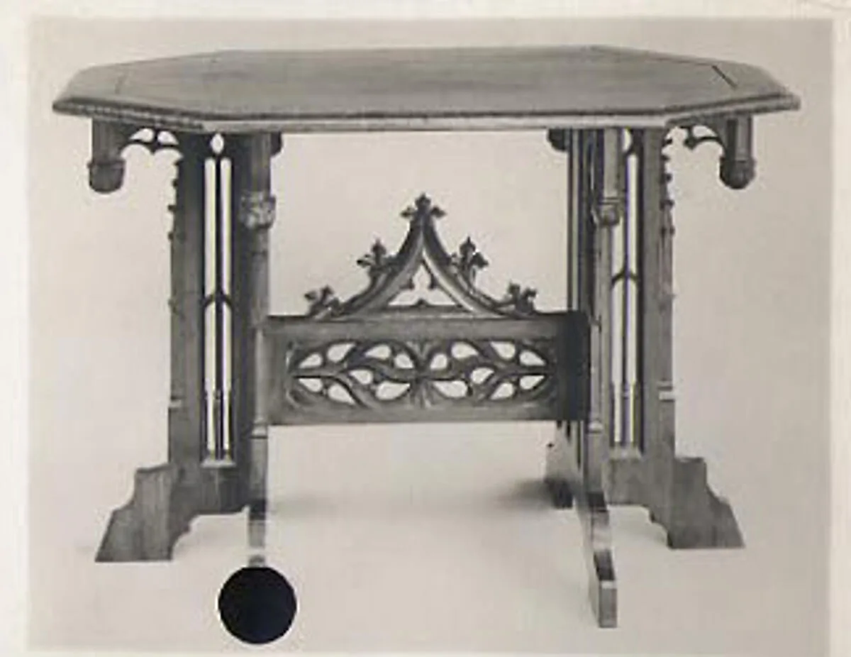 Table, Polygonal — Unknown