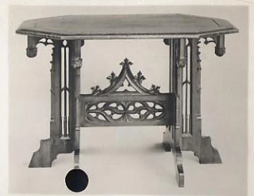 Table, Polygonal