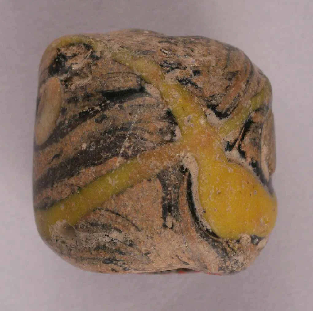 Beads — Unknown