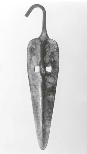 Spearhead with bent tang and slotted blade