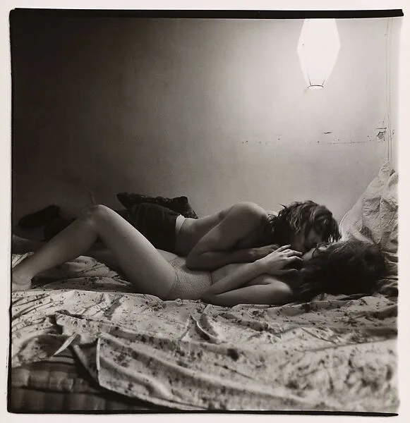 Couple in bed, N.Y.C. — Diane Arbus