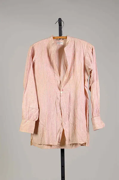 Shirtwaist — Unknown