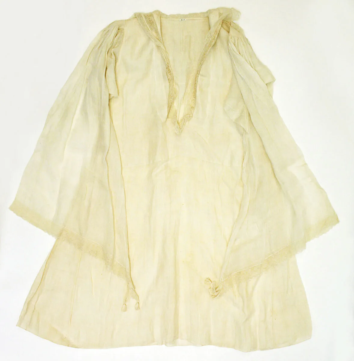 Dressing jacket — Unknown