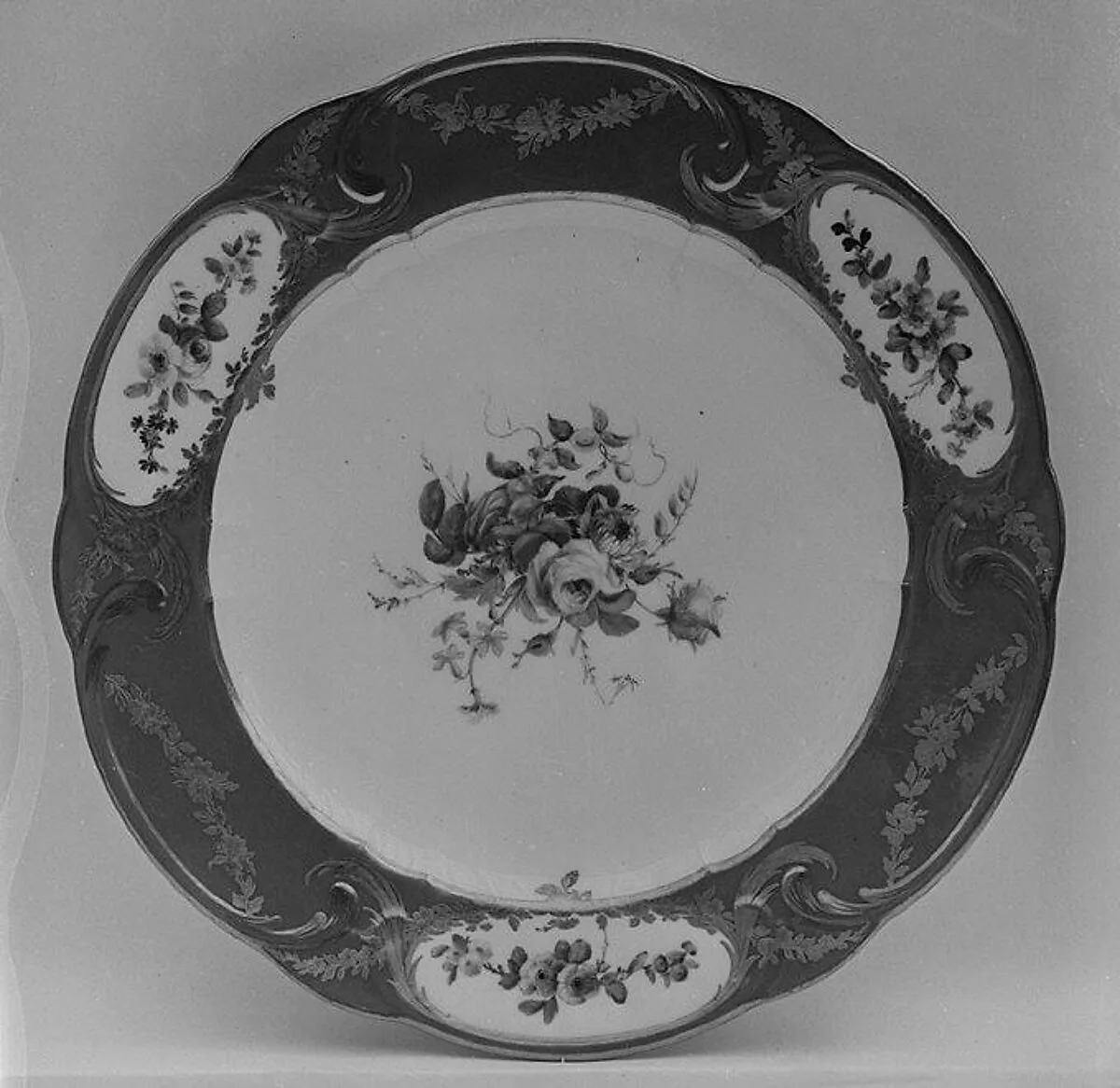 Plate (assiette à palmes) (1 of 102) (part of a service) — Sèvres Manufactory|Bertrand