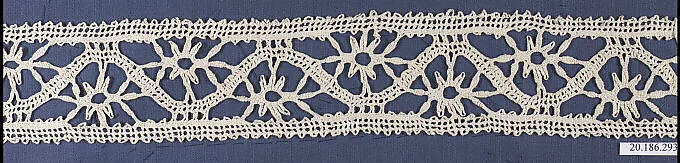 Fragment of lace — Unknown