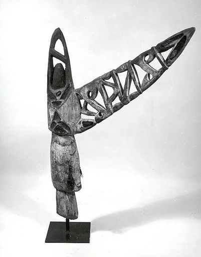 Finial from a Bis Pole