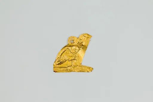 Vulture amulet
