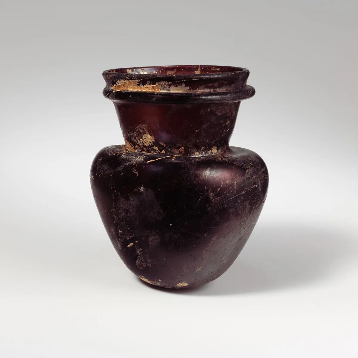 Glass jar — Unknown
