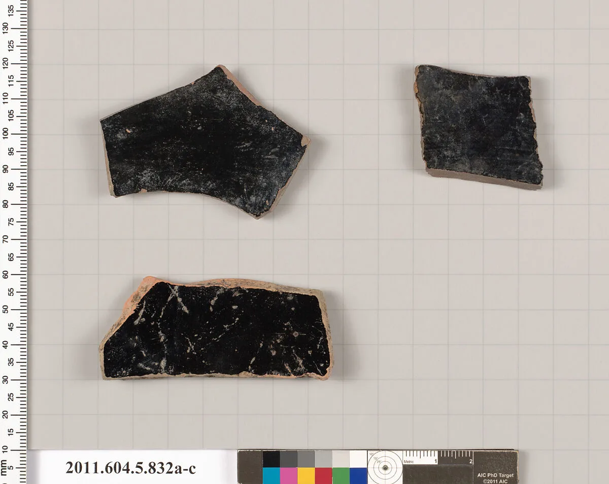 Terracotta fragments of kylikes (drinking cups) — Unknown