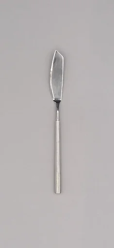 "Classic Column" Butter Knife