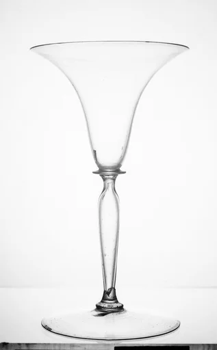 Wineglass