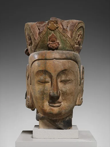 北齊 彩繪石雕菩薩頭像|Head of a bodhisattva