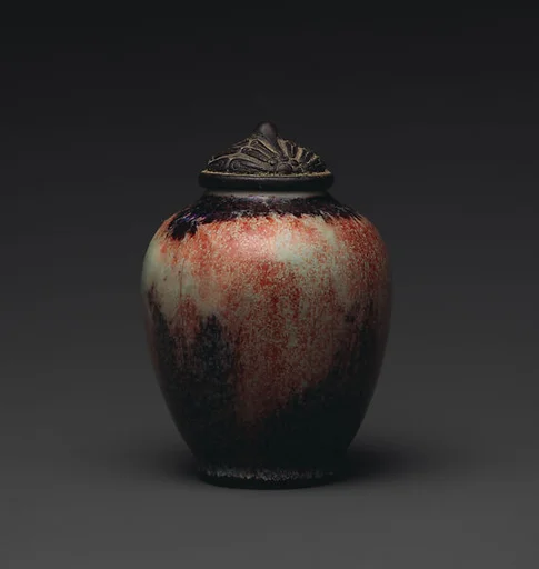 Covered jar