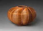二代前田竹房斎造「栄花」花籃|Flower Basket (Hanakago) in the Shape of a Blossoming Flower