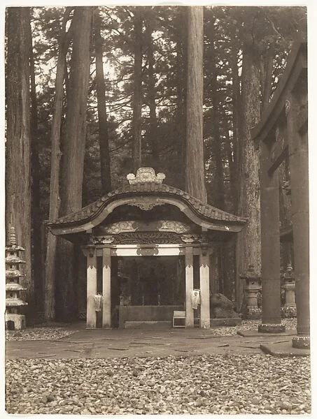 Karadou-torii, Tōshō-gū Shrine, Nikkō — Adolf de Meyer