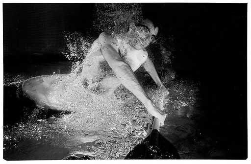 [Kayak Manoeuvre, M.I.T. Pool]