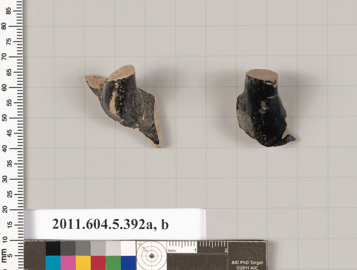 Terracotta fragments of kylikes (drinking cups) — Unknown