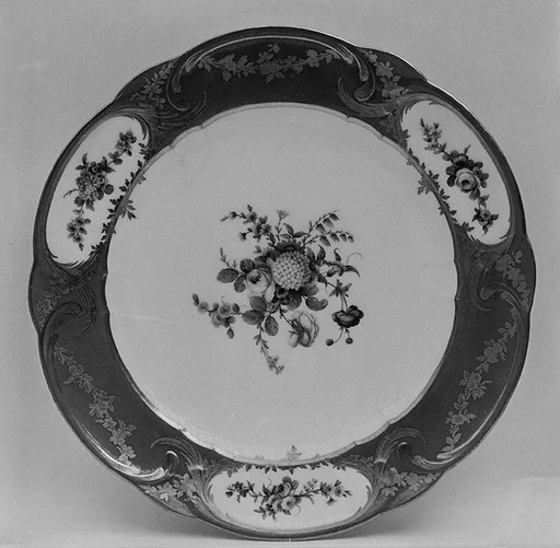 Plate (assiette à palmes) (1 of 102) (part of a service)