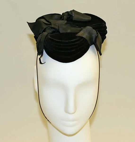 Hat — Unknown