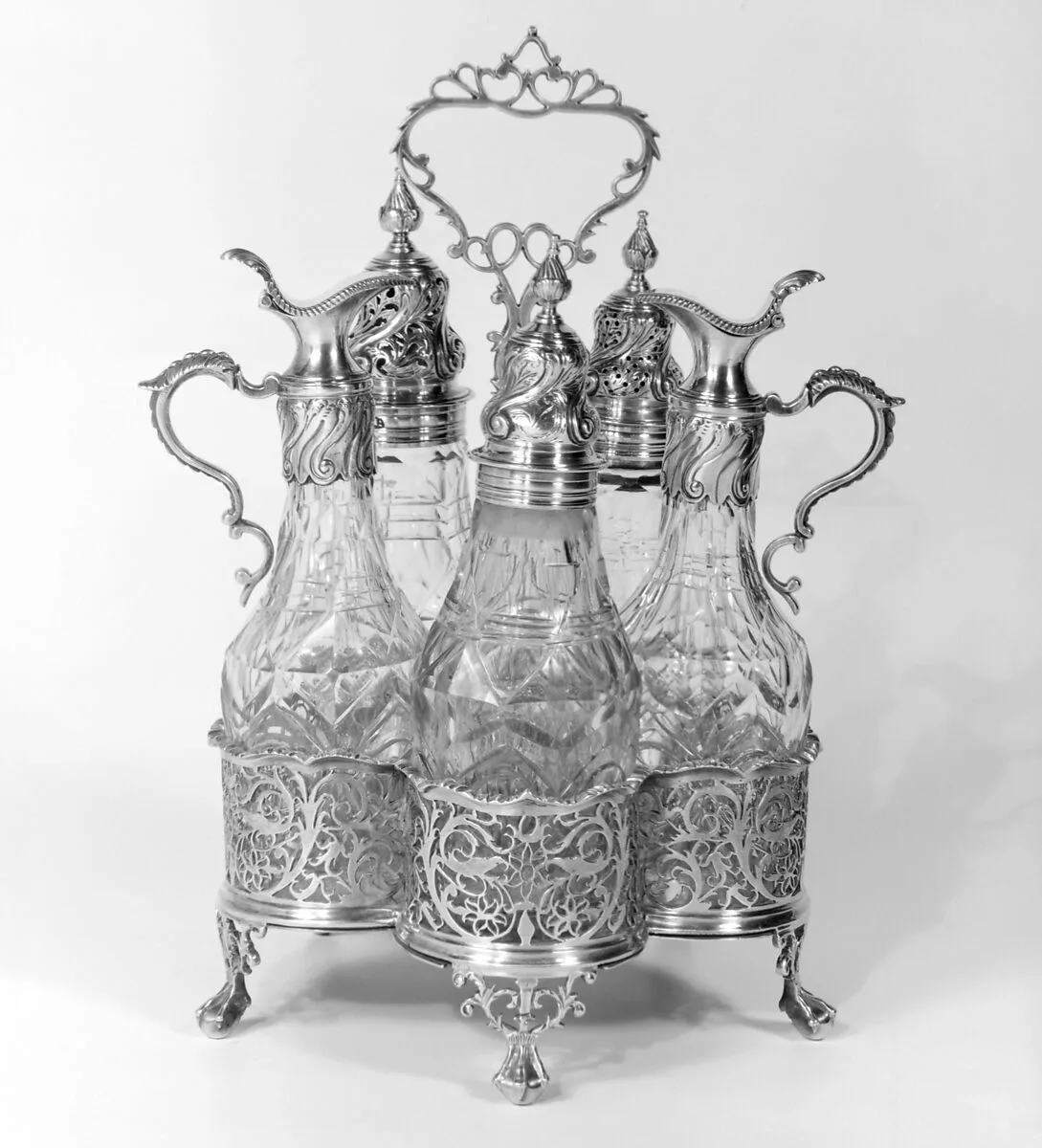 Cruet frame with five cruets — Unknown