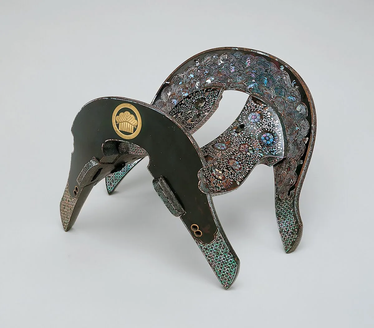 Saddle (Kura) — Unknown