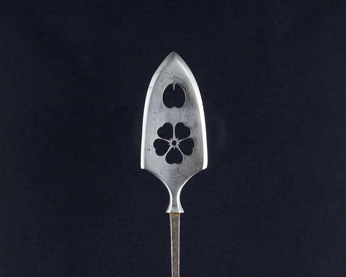 Arrowhead (<i>Yanone</i>) — Unknown