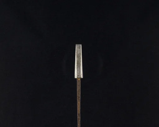Arrowhead (<i>Yanone</i>)
