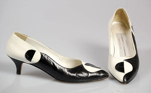 Pumps — Susan Bennis/Warren Edwards