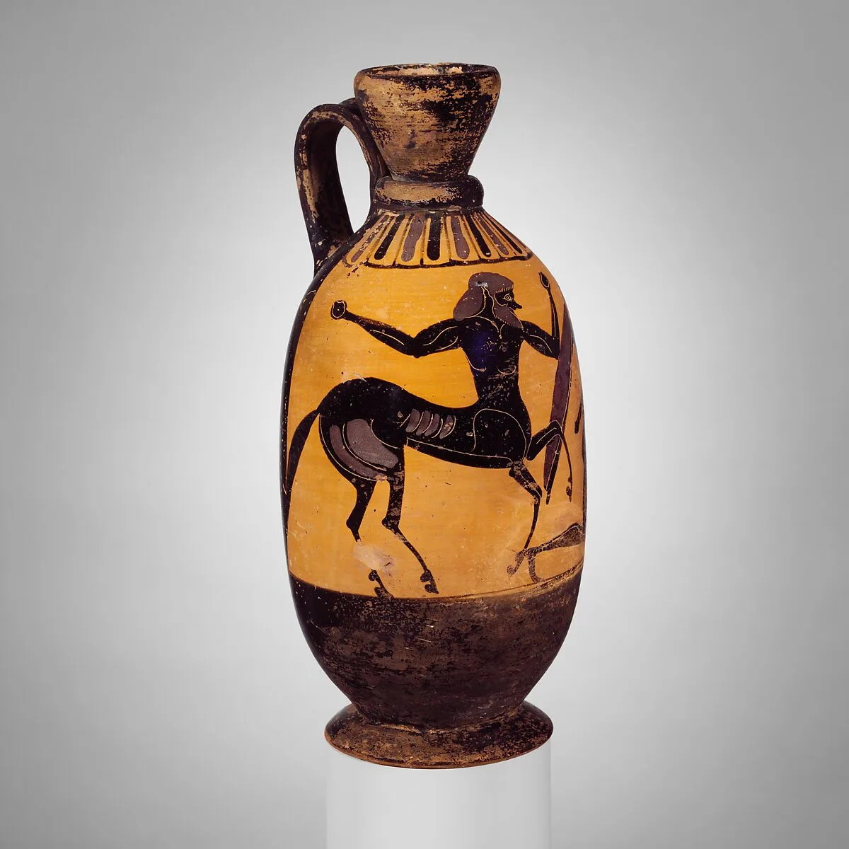 Terracotta lekythos (oil flask) with centaur battling a warrior — Painter of London B 31