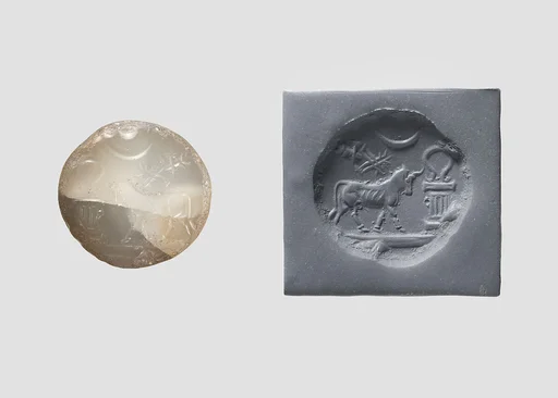 Stamp seal (conoid) with animal and divine symbols