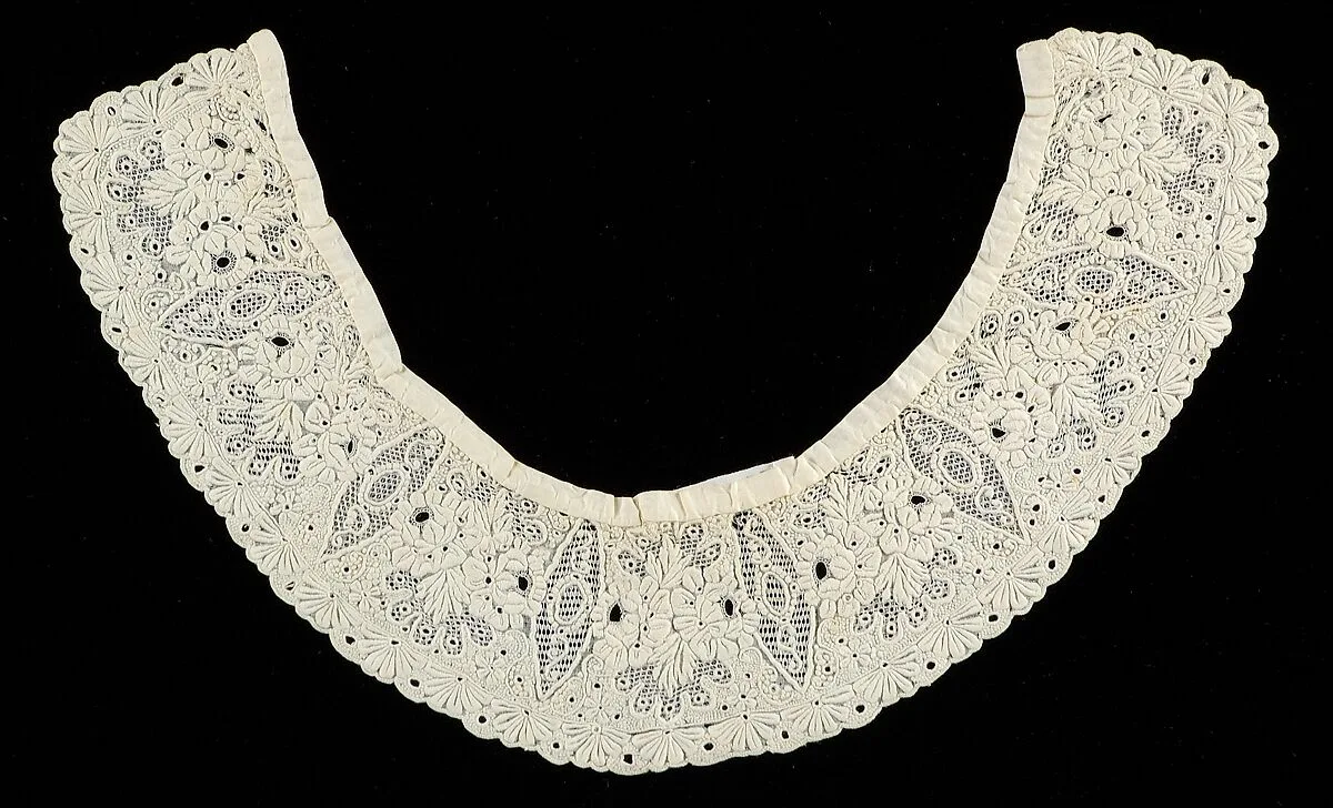 Collar — Unknown