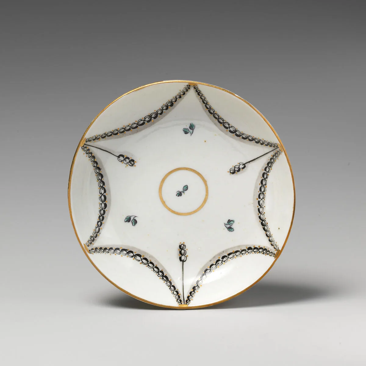 Saucer (part of a service) — Caughley Factory