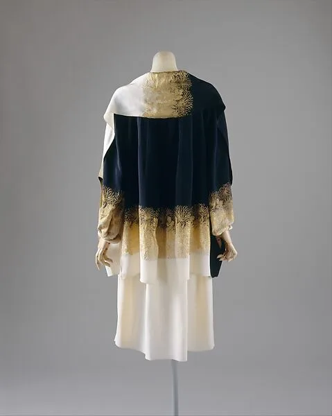 Coat — Gabrielle Chanel|House of Chanel