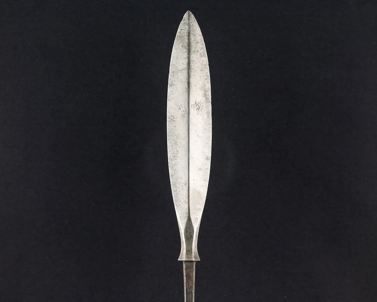 Arrowhead (<i>Yanone</i>) — Unknown