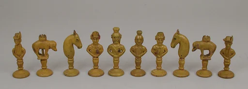 Chessmen (32)