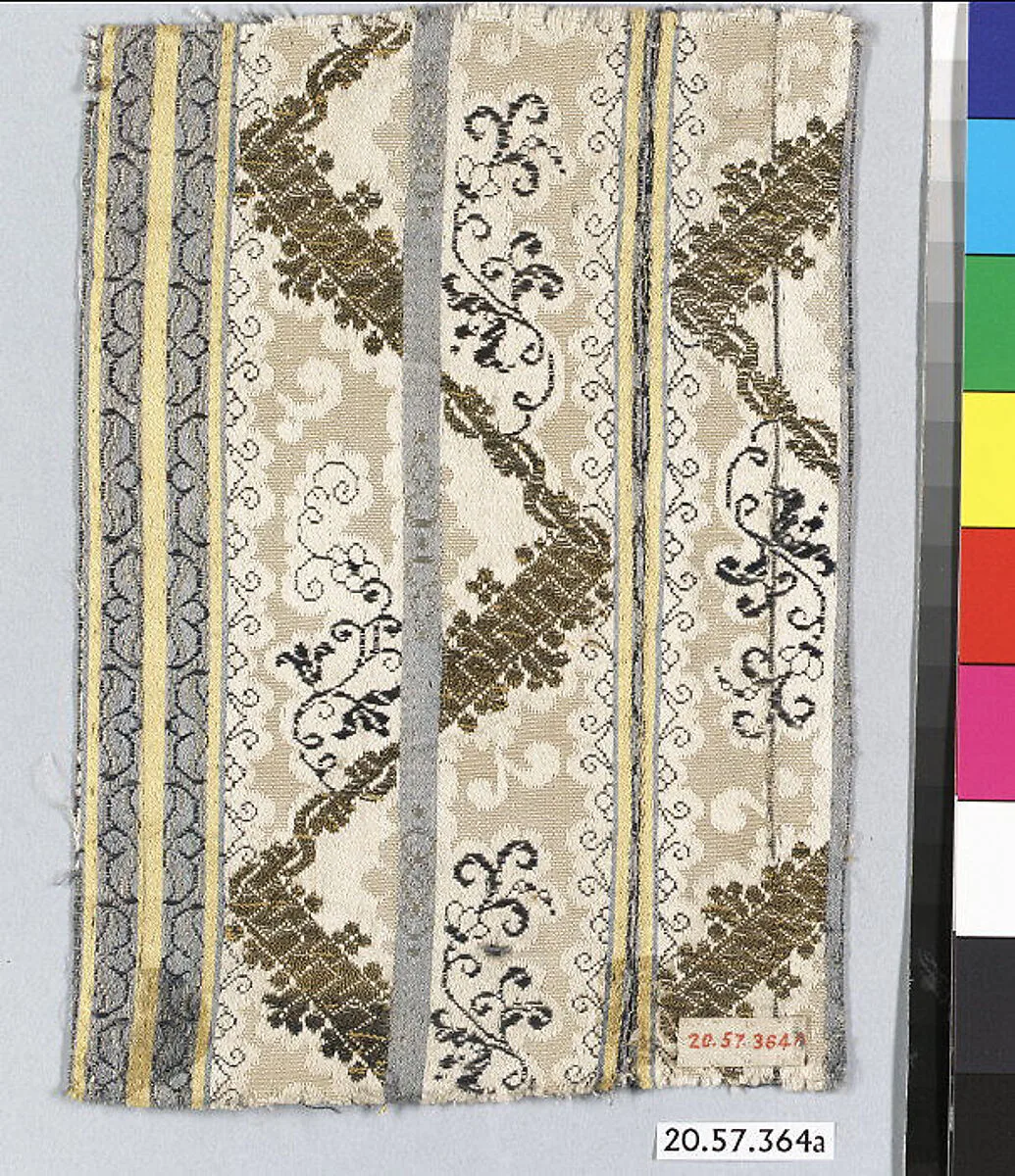 Gold brocade — Unknown
