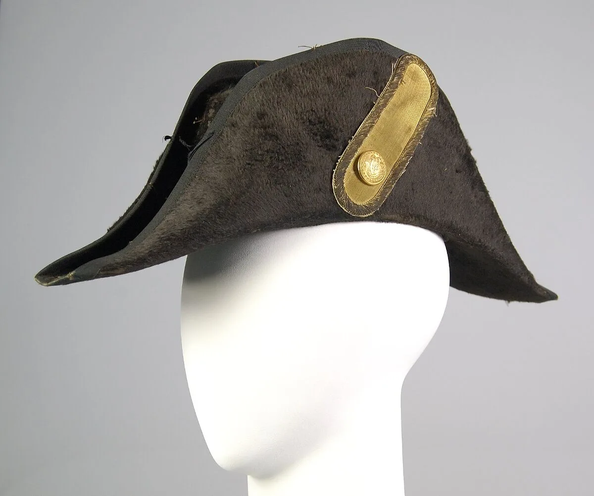 Military bicorne — Bent & Bush
