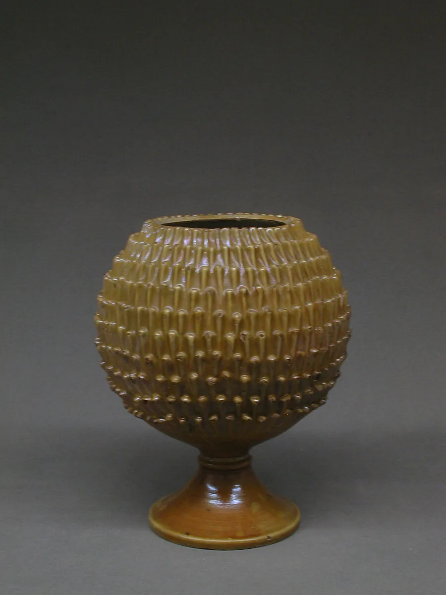Pinecone cup — Unknown