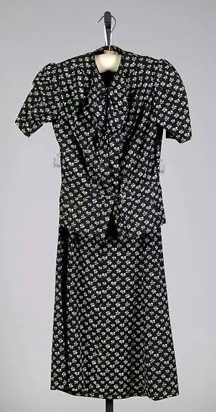 Dress — Elsa Schiaparelli|House of Schiaparelli